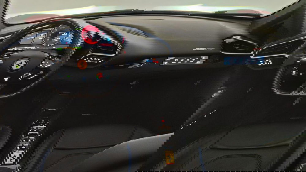 Ferrari 296 Spider usata a Perugia (15)