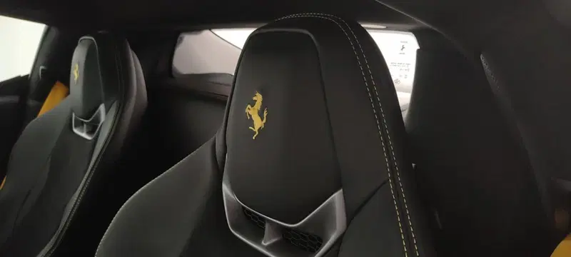 Ferrari 296 Coupé usata a Perugia (13)