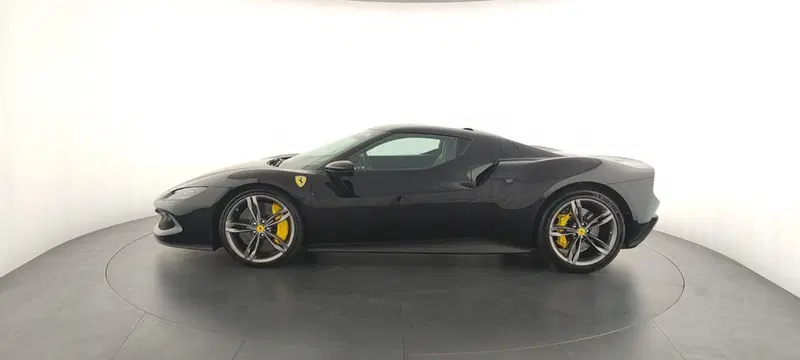 Ferrari 296 Coupé usata a Perugia (9)