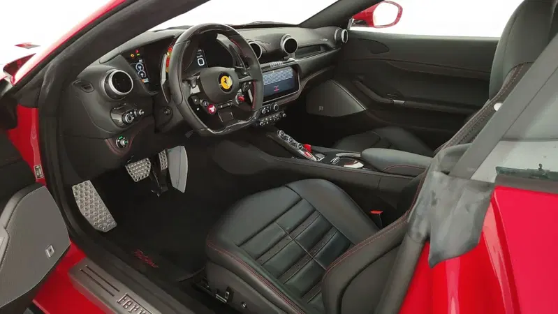 Ferrari Portofino Spider usata a Perugia (11)