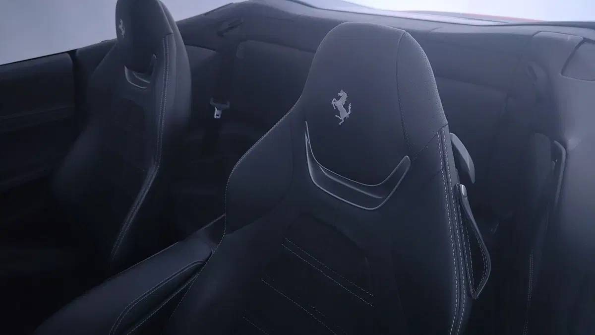 Ferrari Portofino Spider usata a Perugia (12)