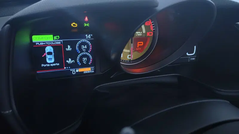 Ferrari Portofino Spider usata a Perugia (15)