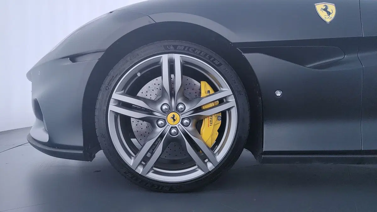 Ferrari Portofino Spider usata a Perugia (9)