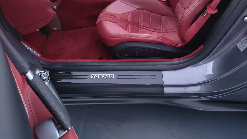 Ferrari 812 Spider usata a Perugia (12)