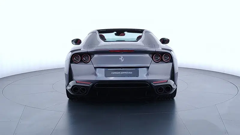 Ferrari 812 Spider usata a Perugia (6)