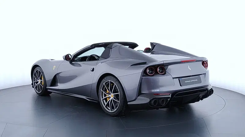 Ferrari 812 Spider usata a Perugia (7)
