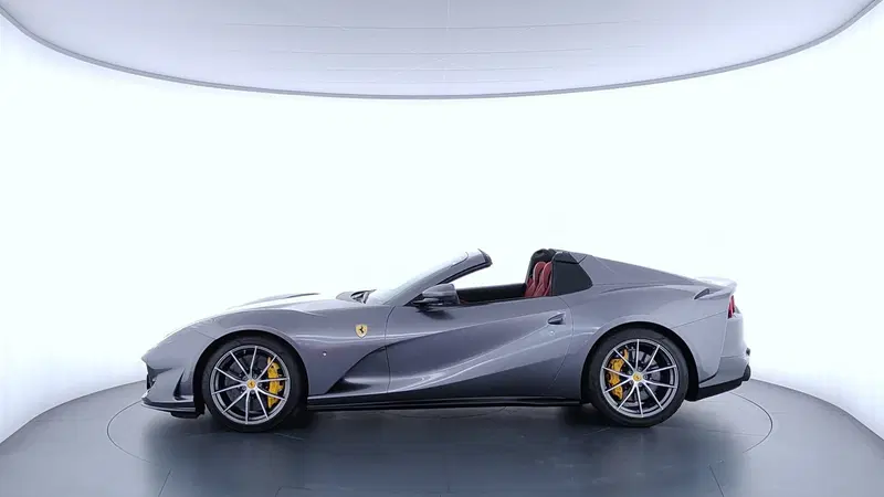 Ferrari 812 Spider usata a Perugia (8)