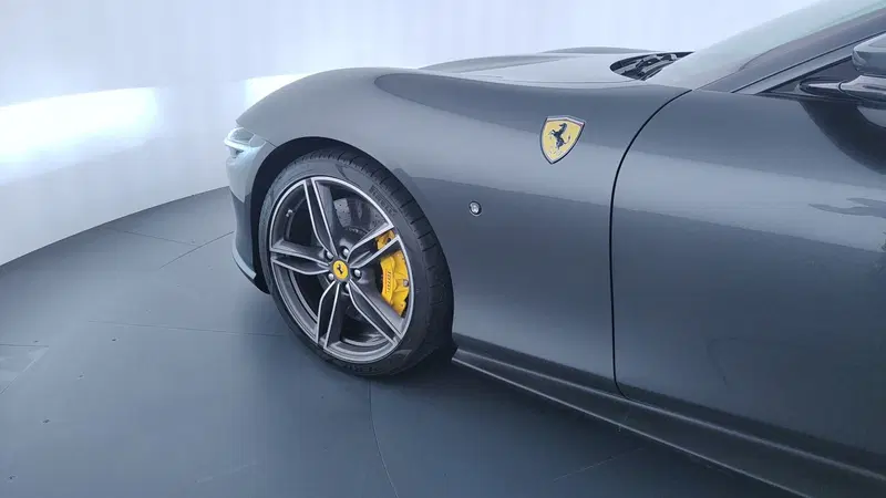Ferrari Roma Coupé usata a Perugia (10)