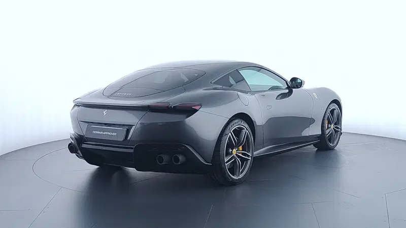 Ferrari Roma Coupé usata a Perugia (5)