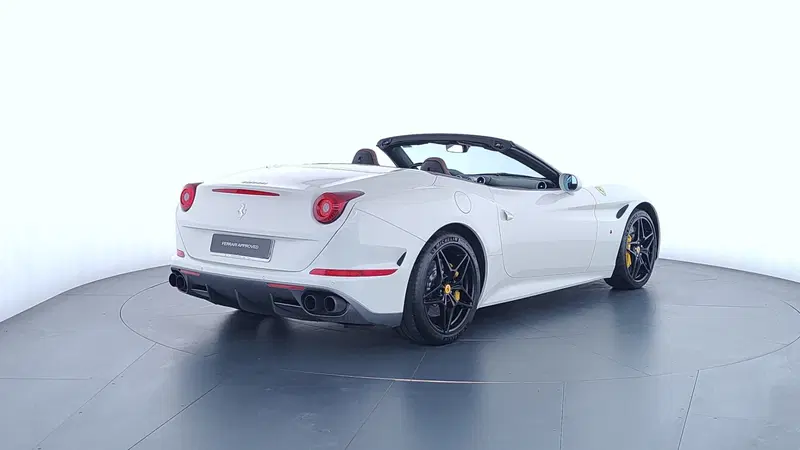 Ferrari California Spider usata a Perugia (5)