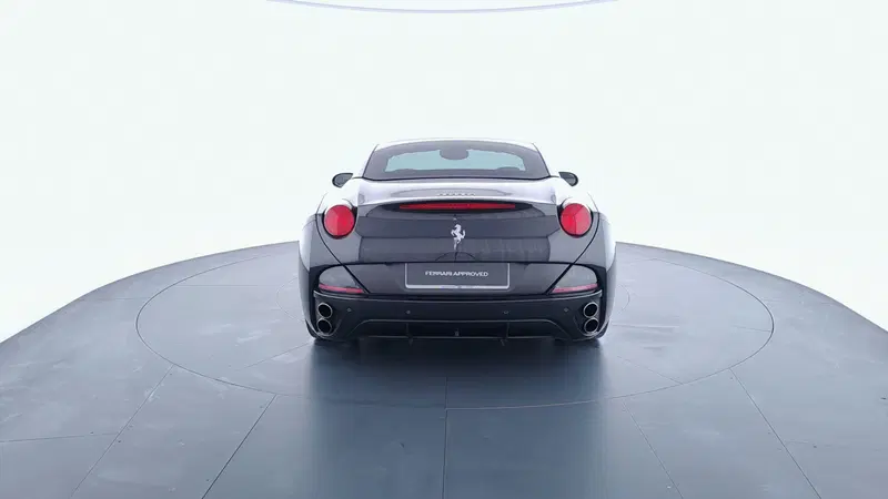 Ferrari California Spider usata a Perugia (6)