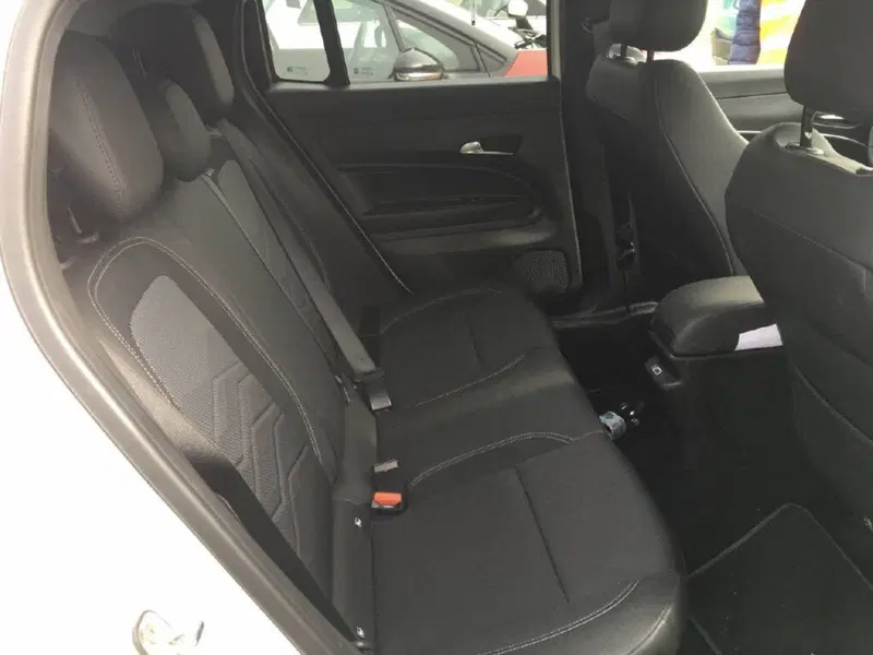 Jeep Avenger usata a Perugia (6)