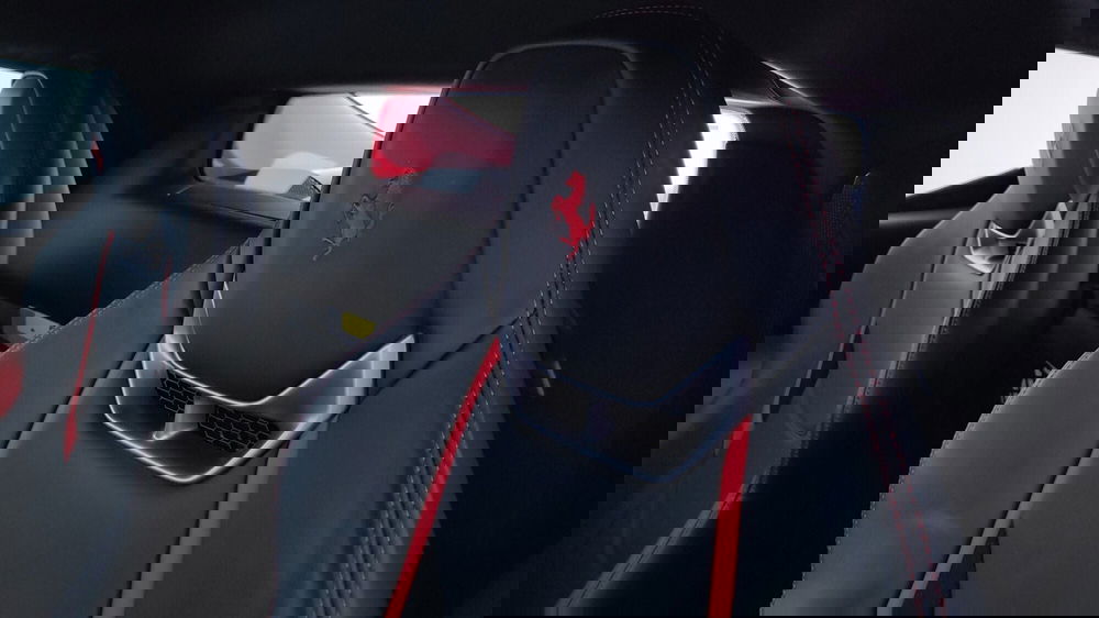 Ferrari 296 Coupé usata a Perugia (14)