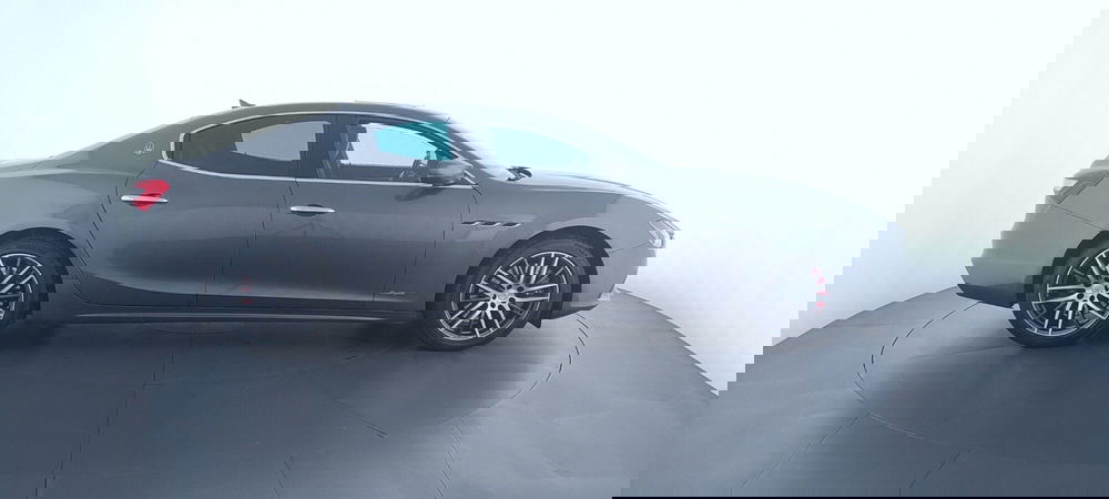 Maserati Ghibli usata a Perugia (4)