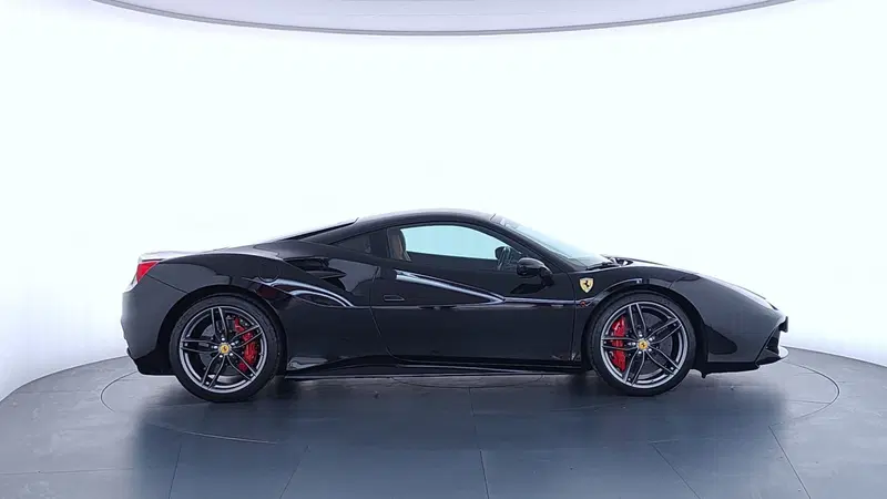 Ferrari 488 Coupé usata a Perugia (4)