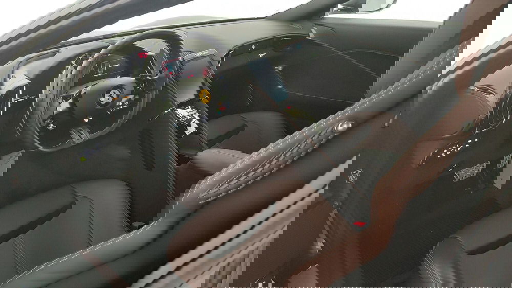 Ferrari Roma Coupé usata a Perugia (11)