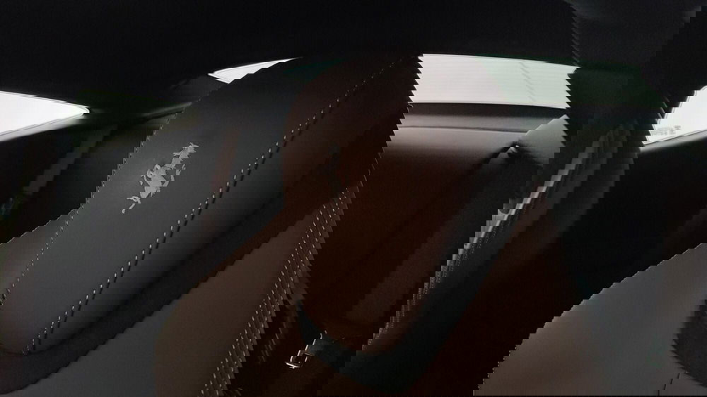 Ferrari Roma Coupé usata a Perugia (13)