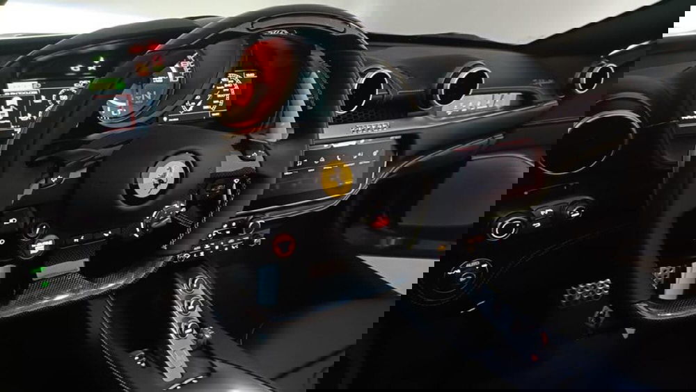 Ferrari Portofino Spider usata a Perugia (14)