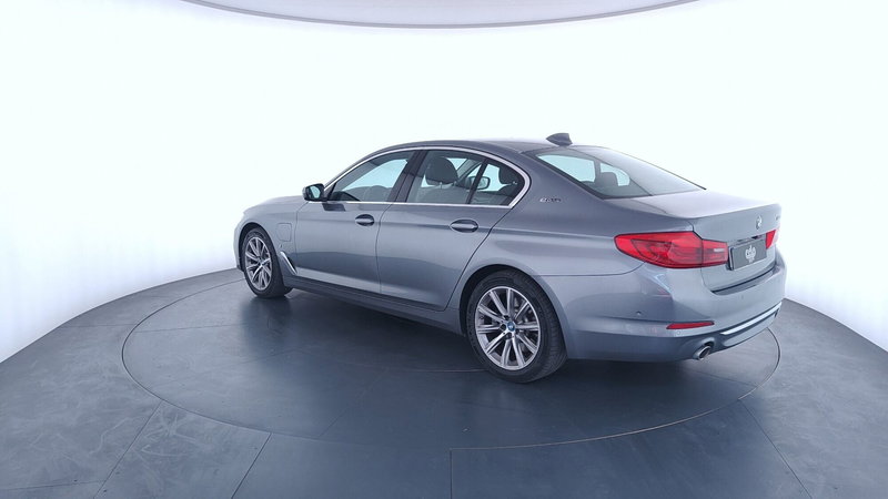 BMW Serie 5 usata a Perugia (7)