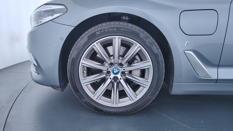 BMW Serie 5 usata a Perugia (9)