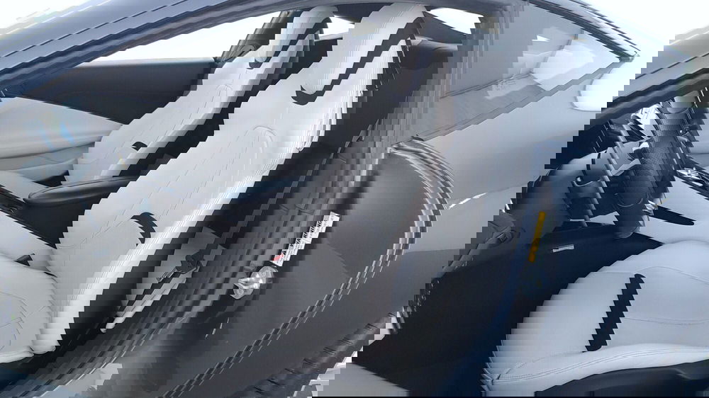 Ferrari Roma Coupé usata a Perugia (13)