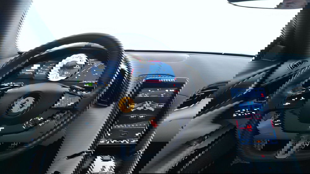 Ferrari Roma Coupé usata a Perugia (16)