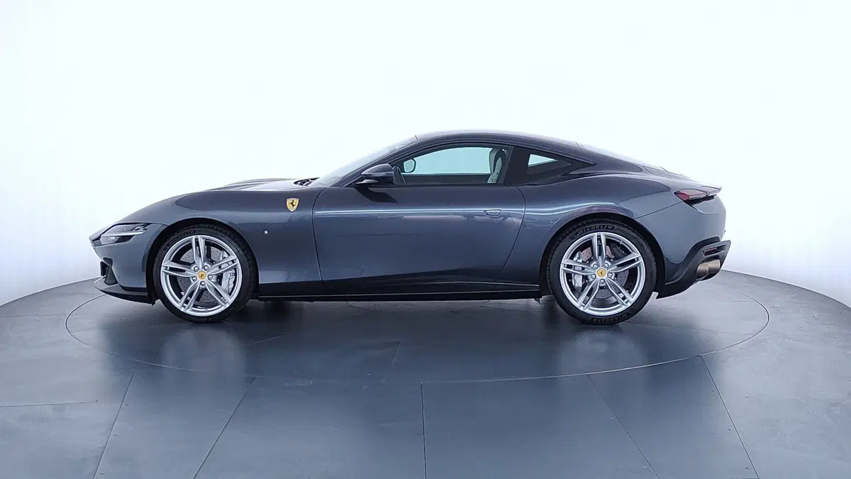 Ferrari Roma Coupé usata a Perugia (8)