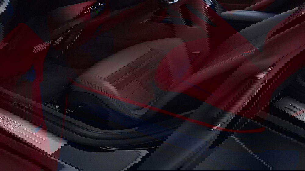 Ferrari Roma Spider usata a Perugia (12)