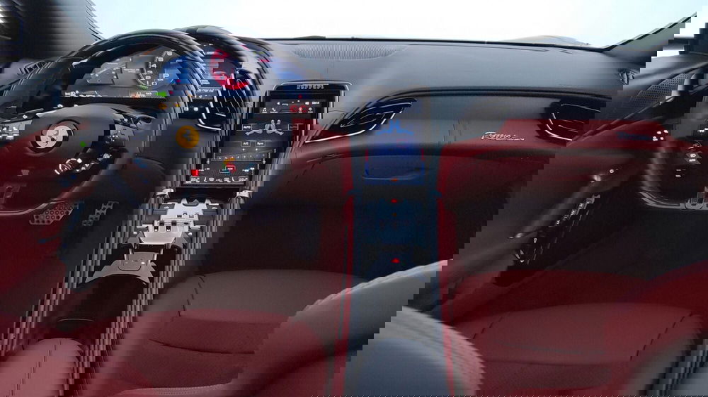 Ferrari Roma Spider usata a Perugia (16)