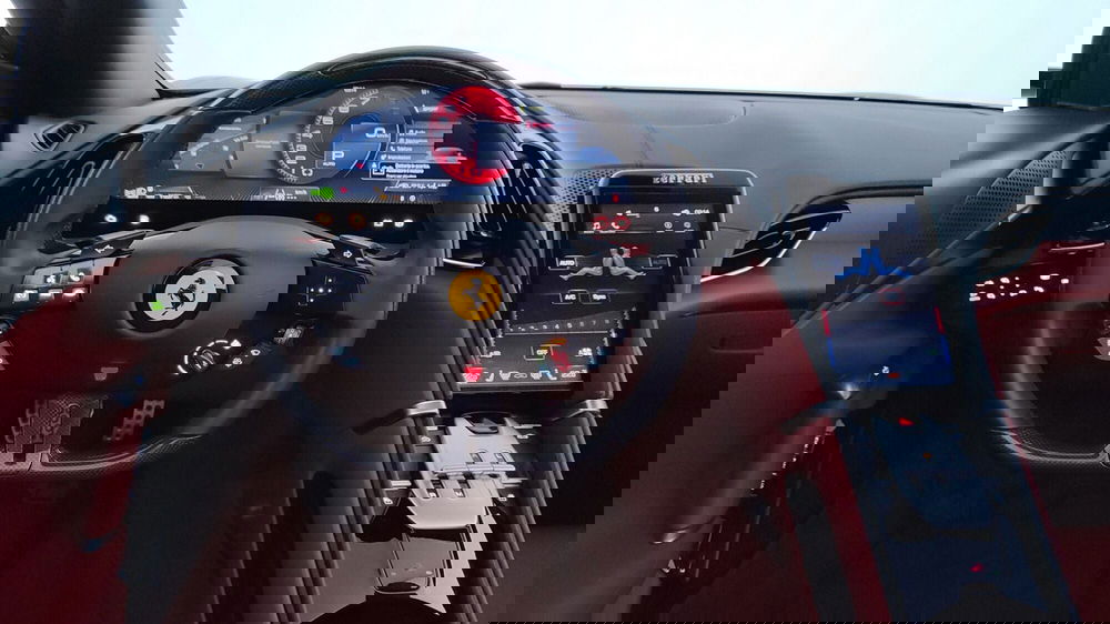 Ferrari Roma Spider usata a Perugia (17)