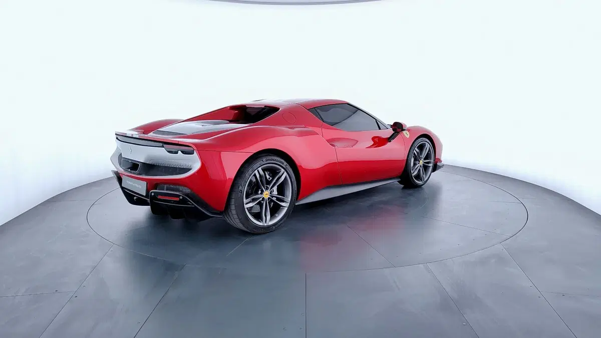 Ferrari 296 Coupé usata a Perugia (5)