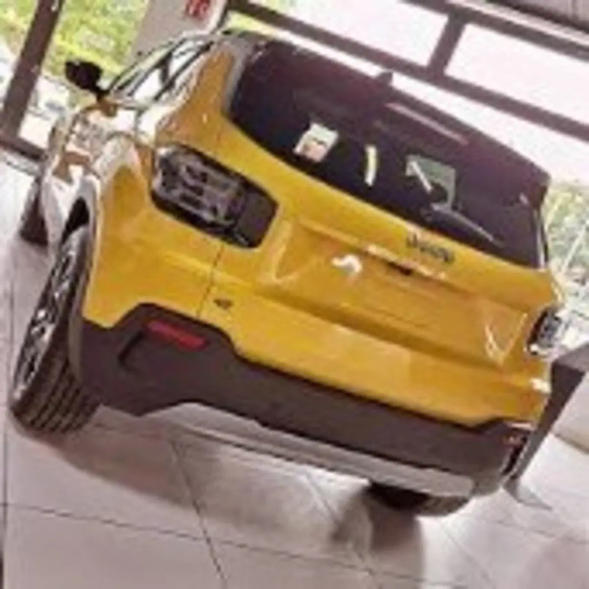 Jeep Avenger usata a Perugia (3)