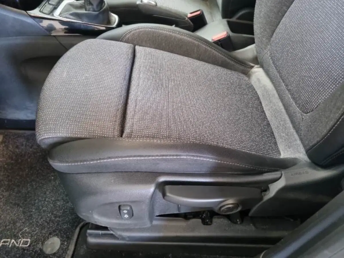 Opel Crossland usata a Perugia (10)
