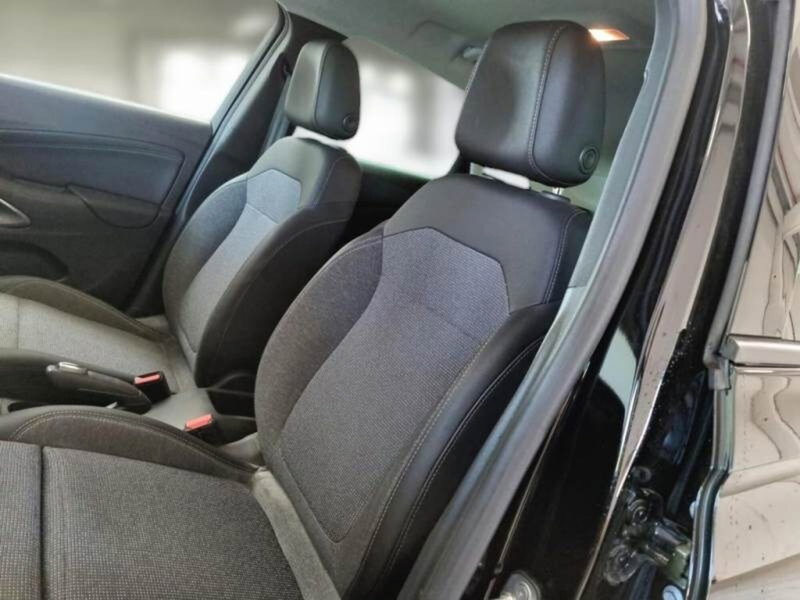 Opel Crossland usata a Perugia (9)