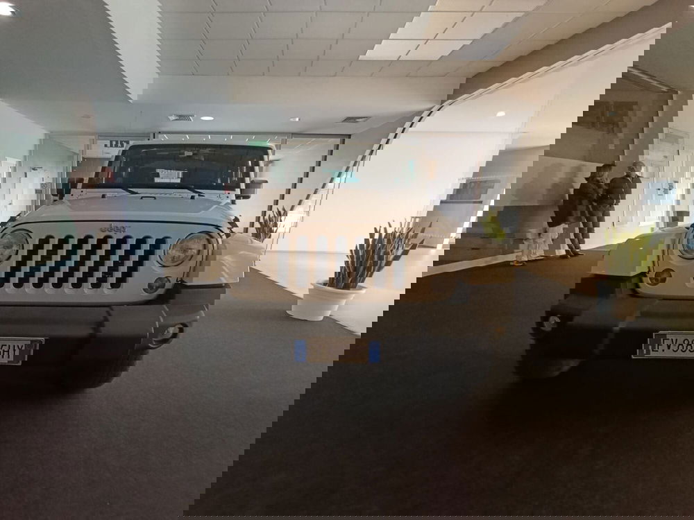 Jeep Wrangler usata a Perugia (2)