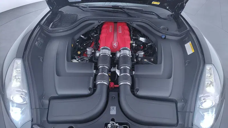 Ferrari California Spider usata a Perugia (12)