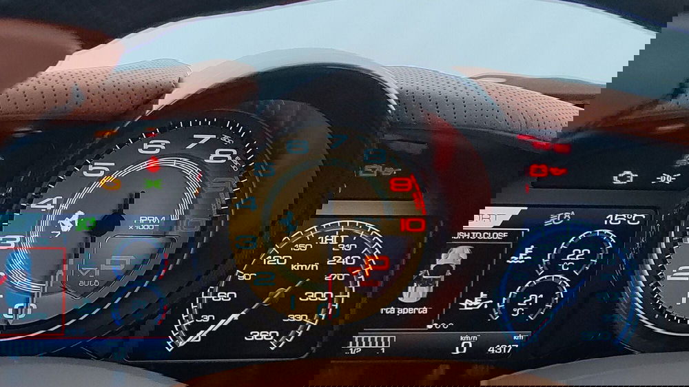 Ferrari 812 Spider usata a Perugia (16)