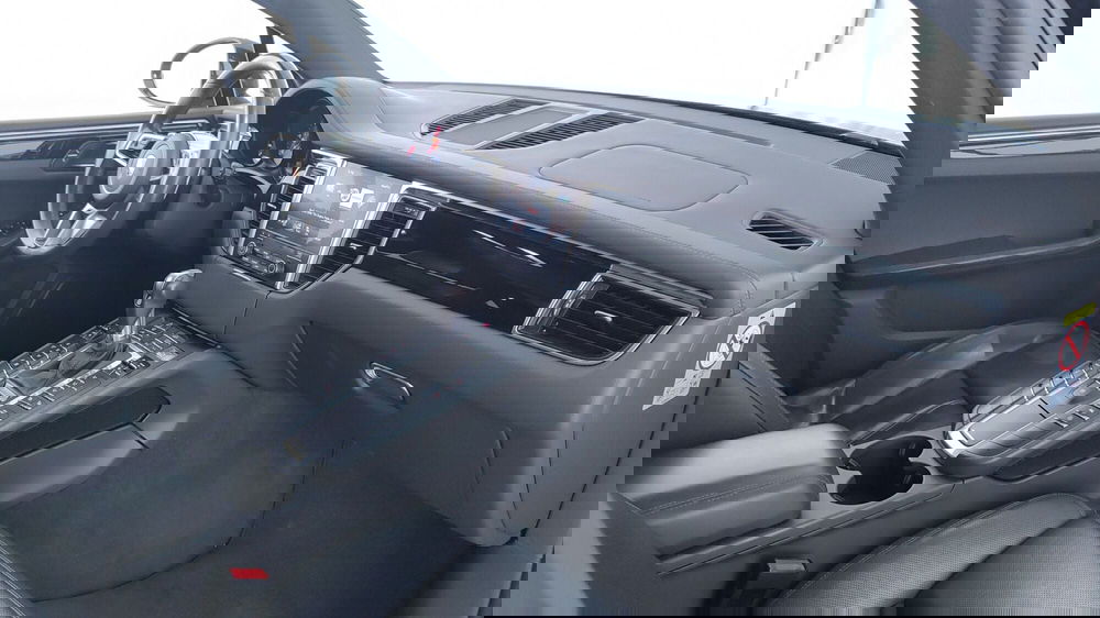 Porsche Macan usata a Perugia (15)