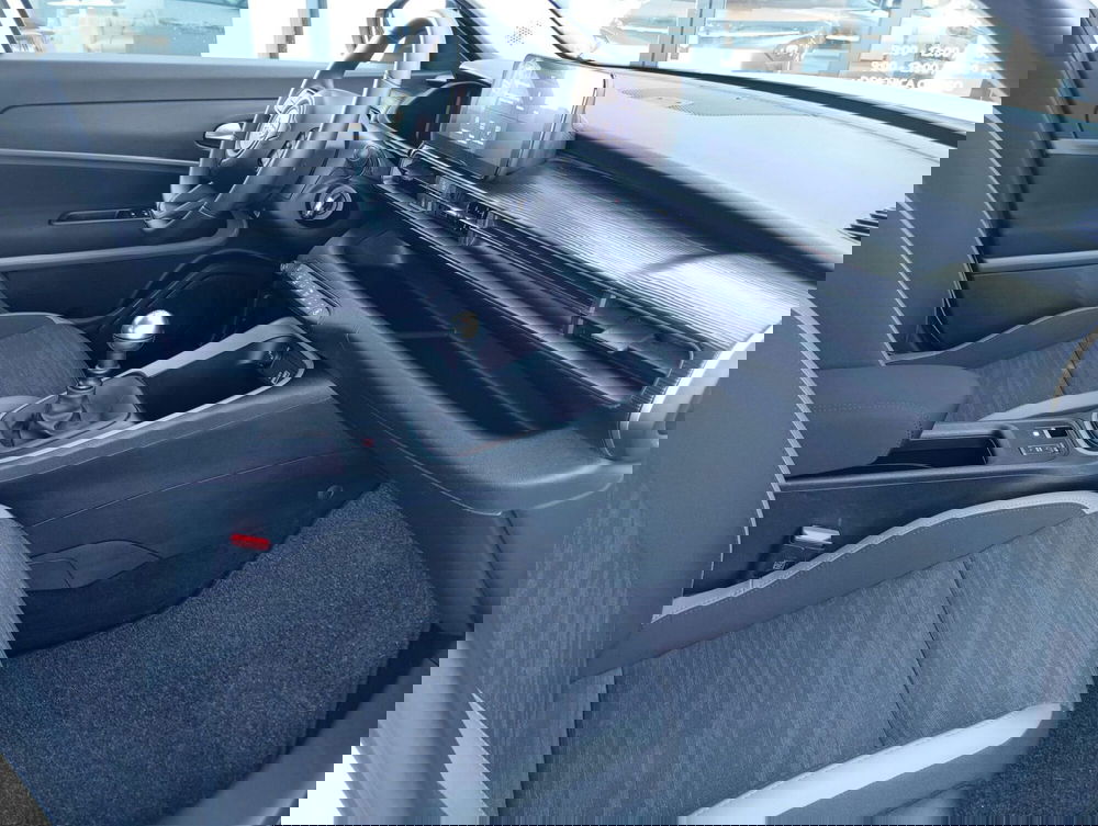 Jeep Avenger usata a Macerata (8)