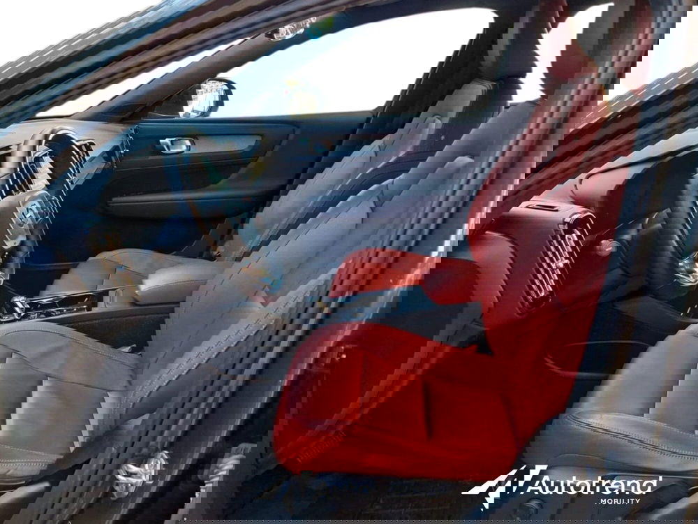 Volvo XC40 usata a Bari (5)