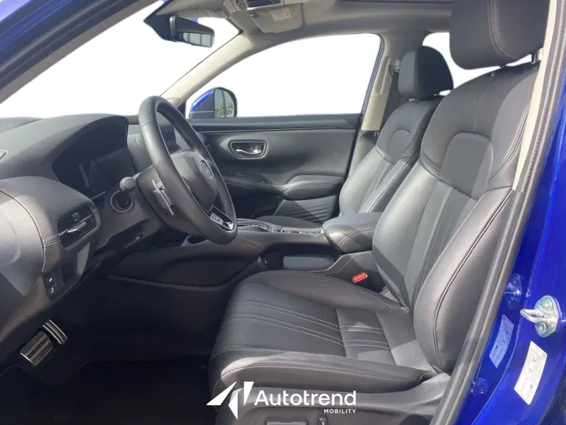 Honda ZR-V usata a Bari (5)