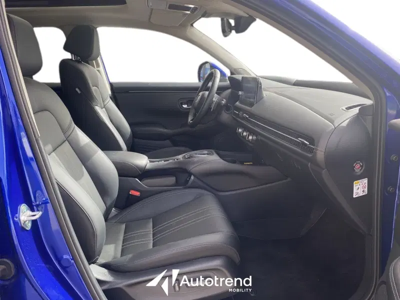 Honda ZR-V usata a Bari (8)