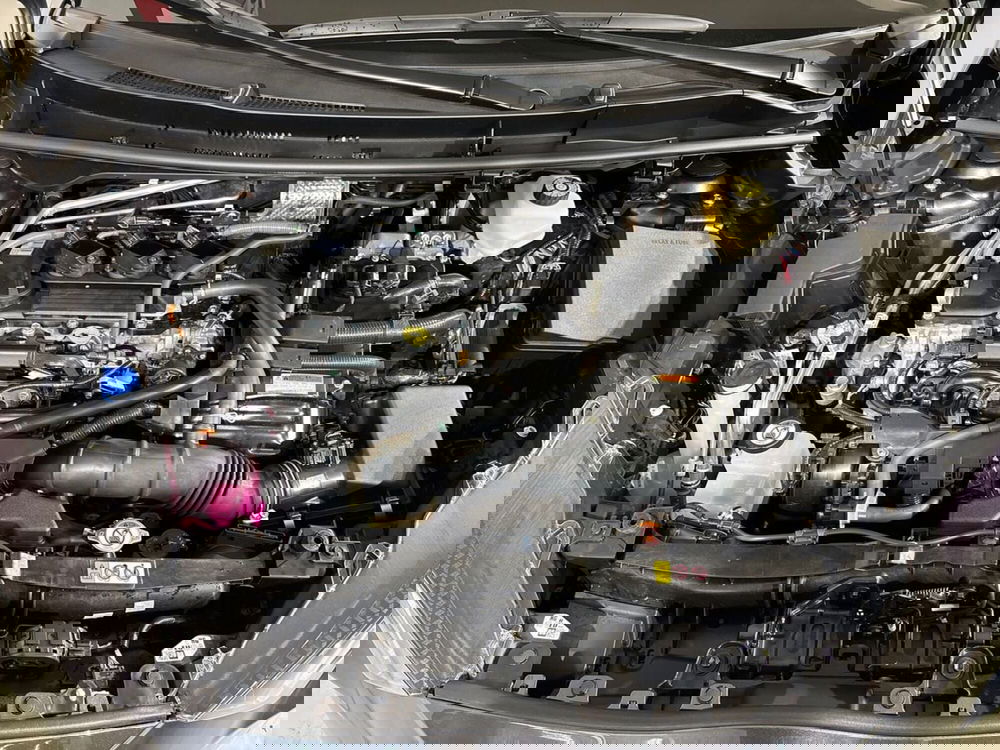 Toyota Yaris nuova a Lecco (15)