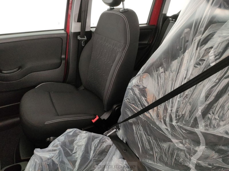 Fiat Panda Cross nuova a Caserta (20)