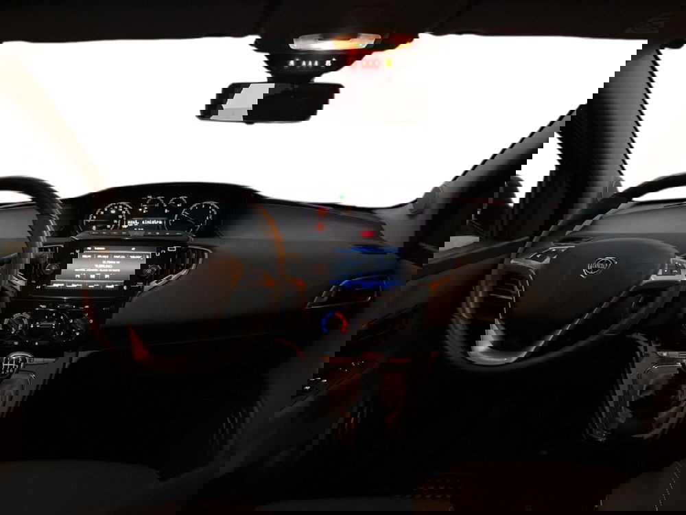 Lancia Ypsilon usata a Torino (11)