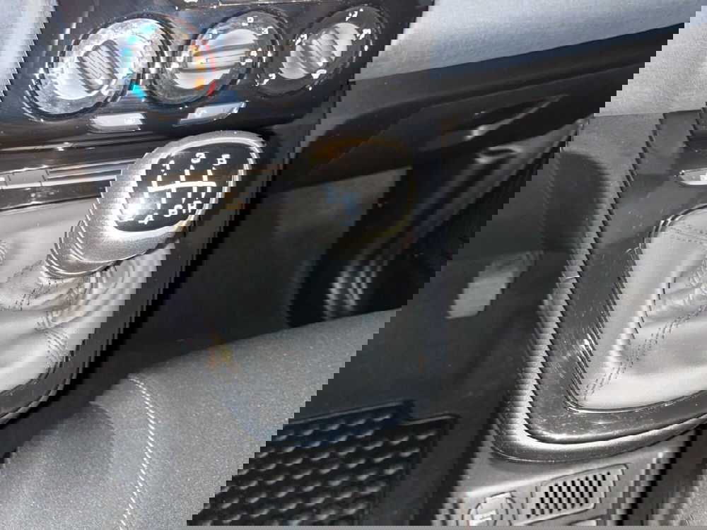 Lancia Ypsilon usata a Torino (13)