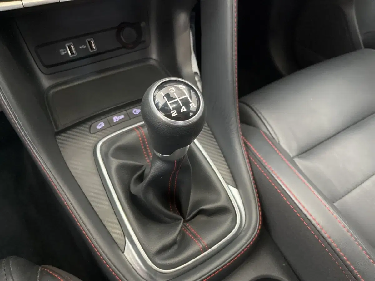 Mg ZS usata a Torino (13)