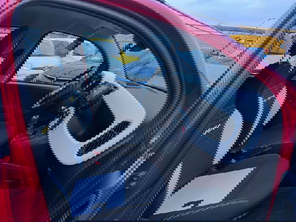 Fiat Panda Cross usata a Milano (14)