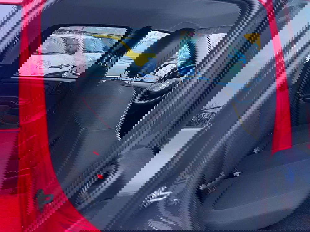 Fiat Panda Cross usata a Milano (16)