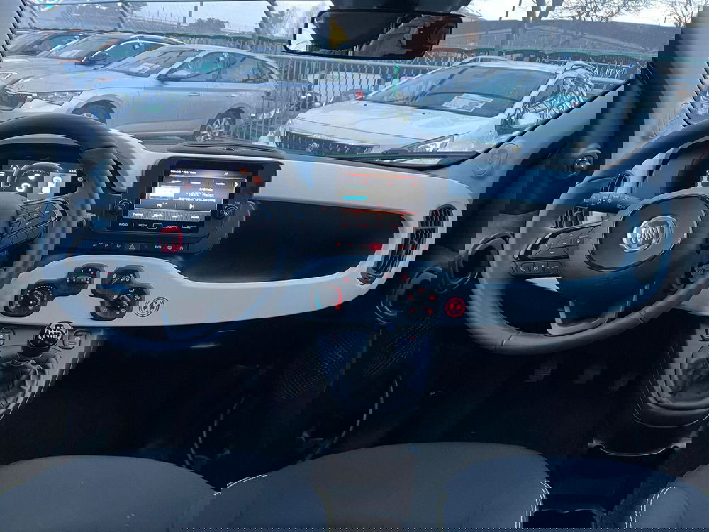 Fiat Panda Cross usata a Milano (17)